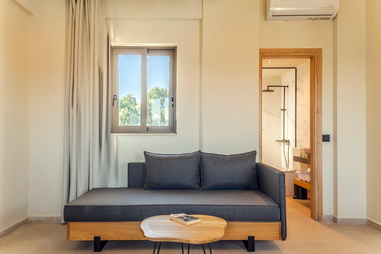 Malena And Hotel Amoudara (Heraklion)